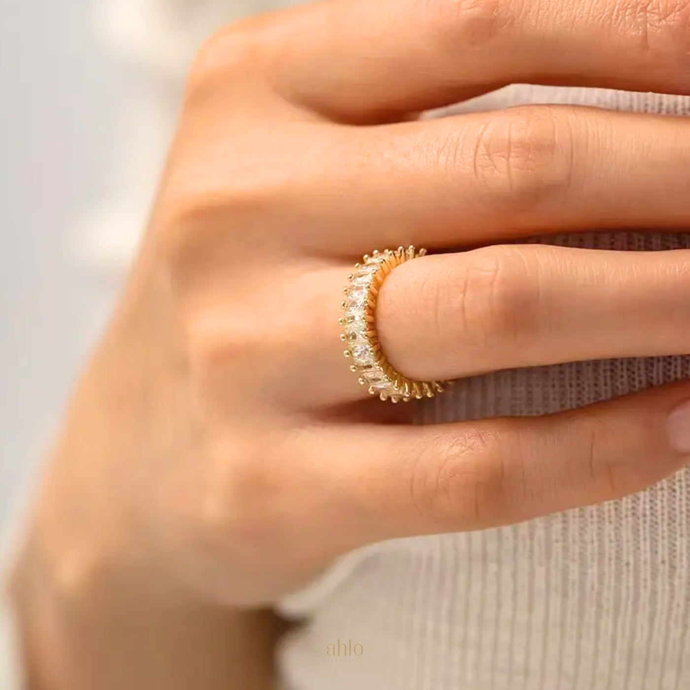 Sparkling Crystal Ring