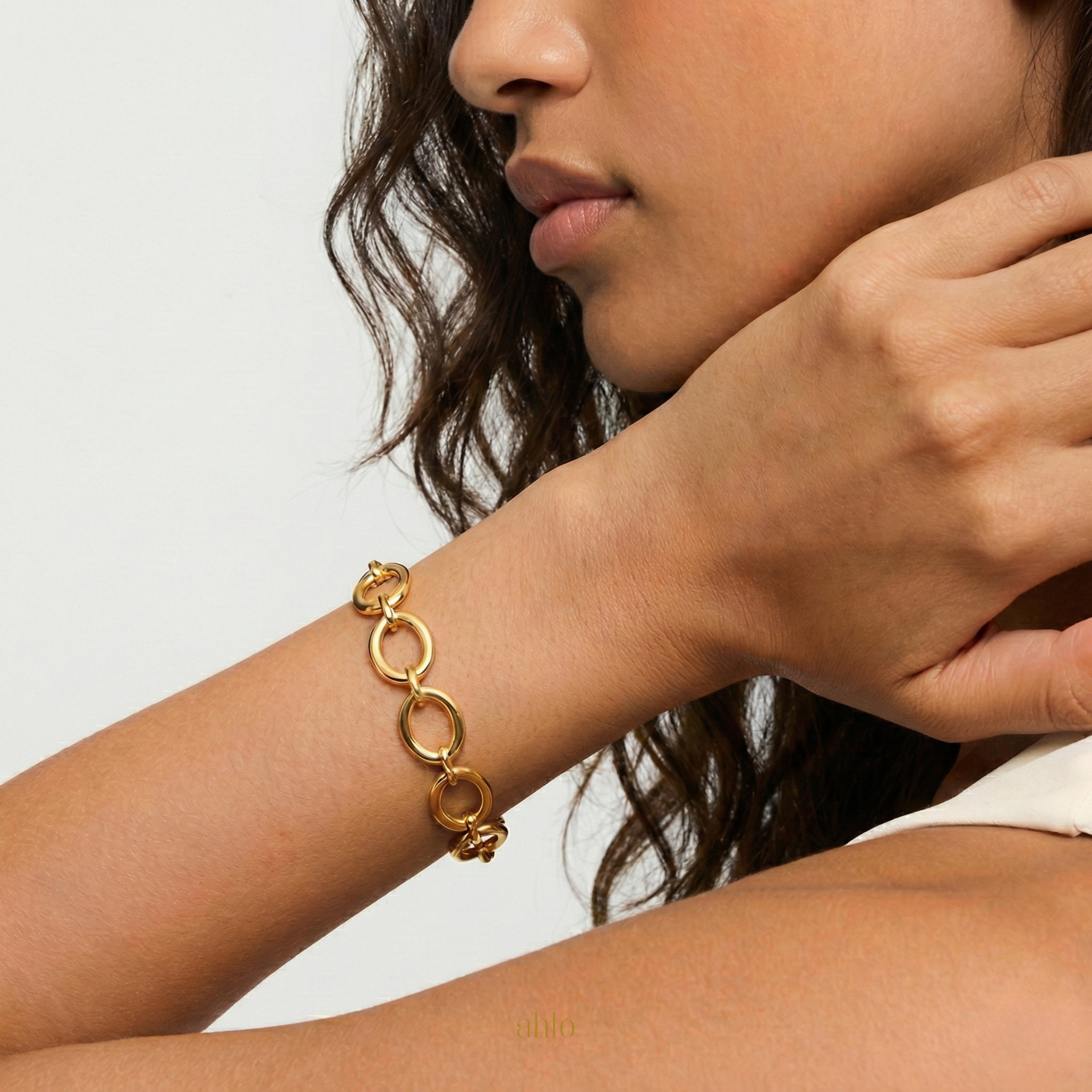 Signature Form Armband