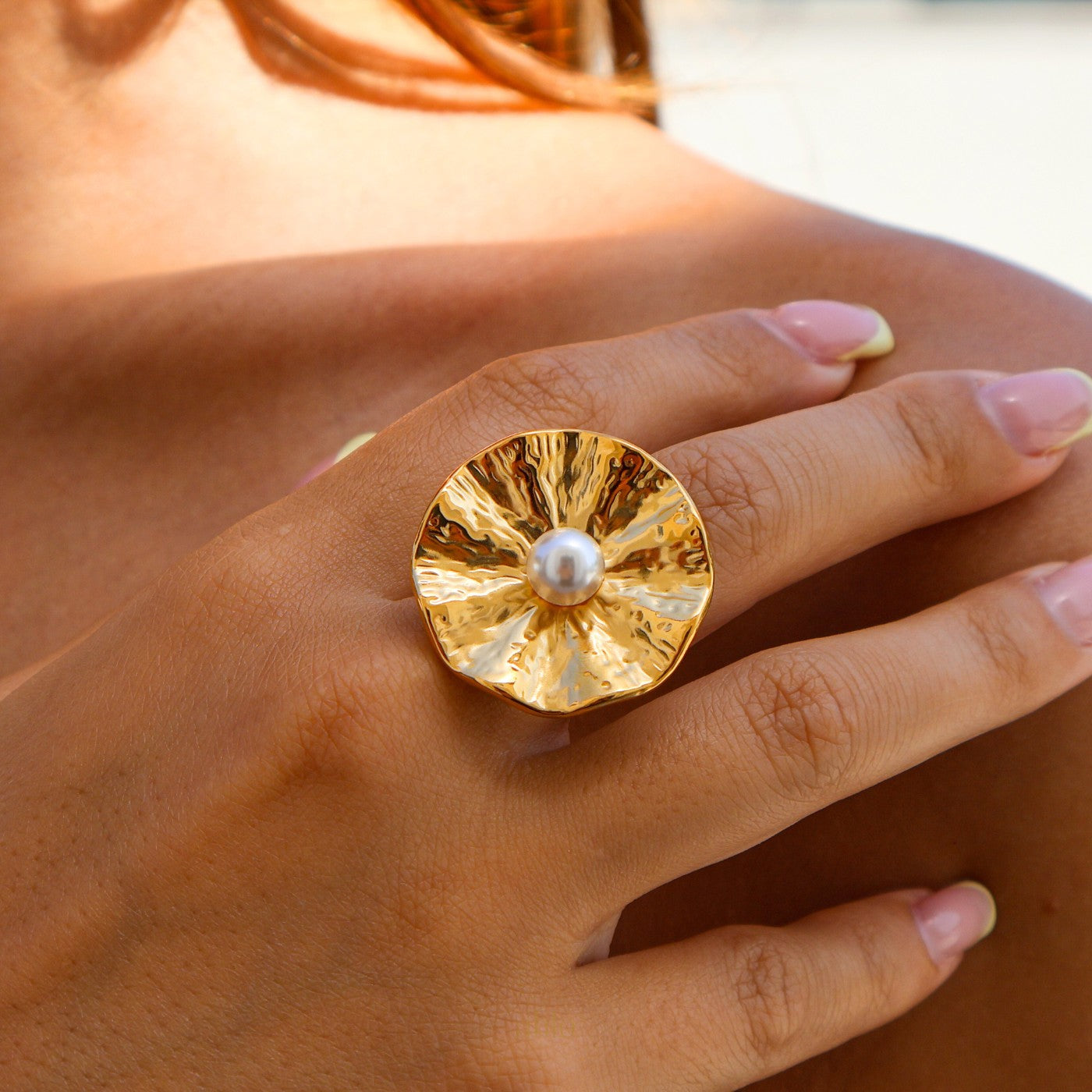 Statement Pearl Leaf Ring