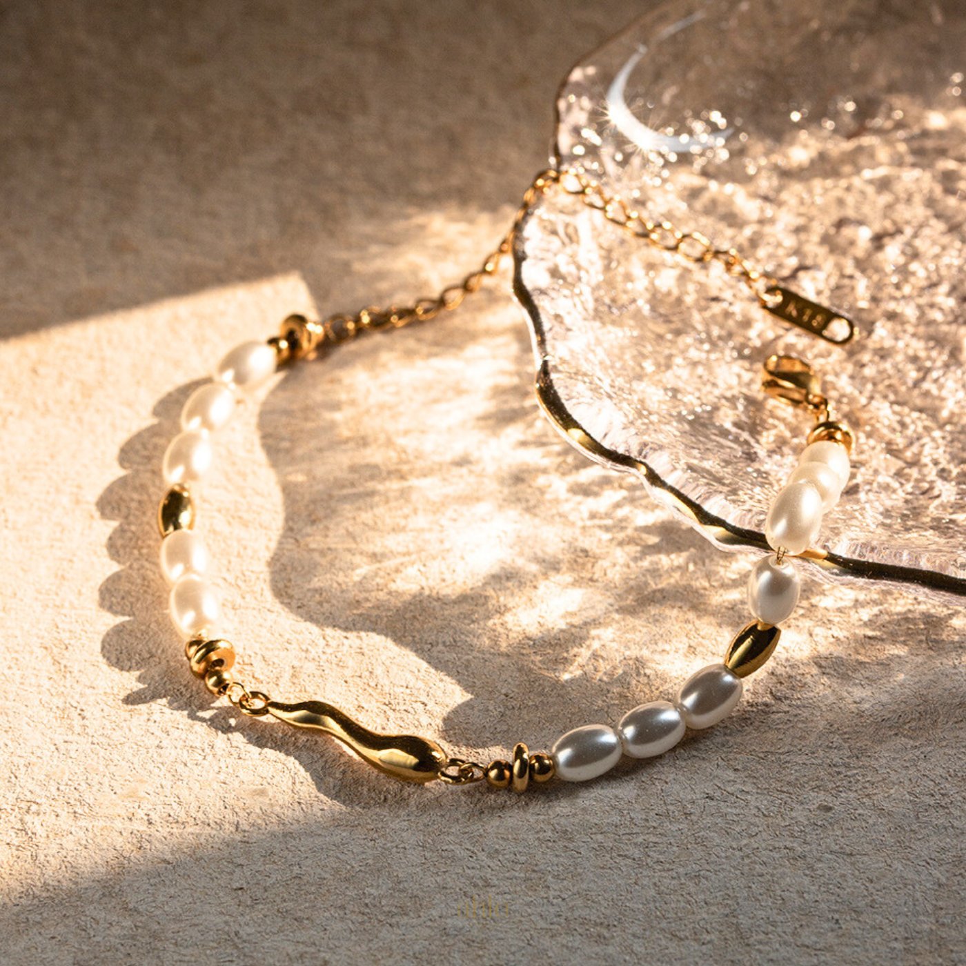 Pearl & Gold Dream Bracelet