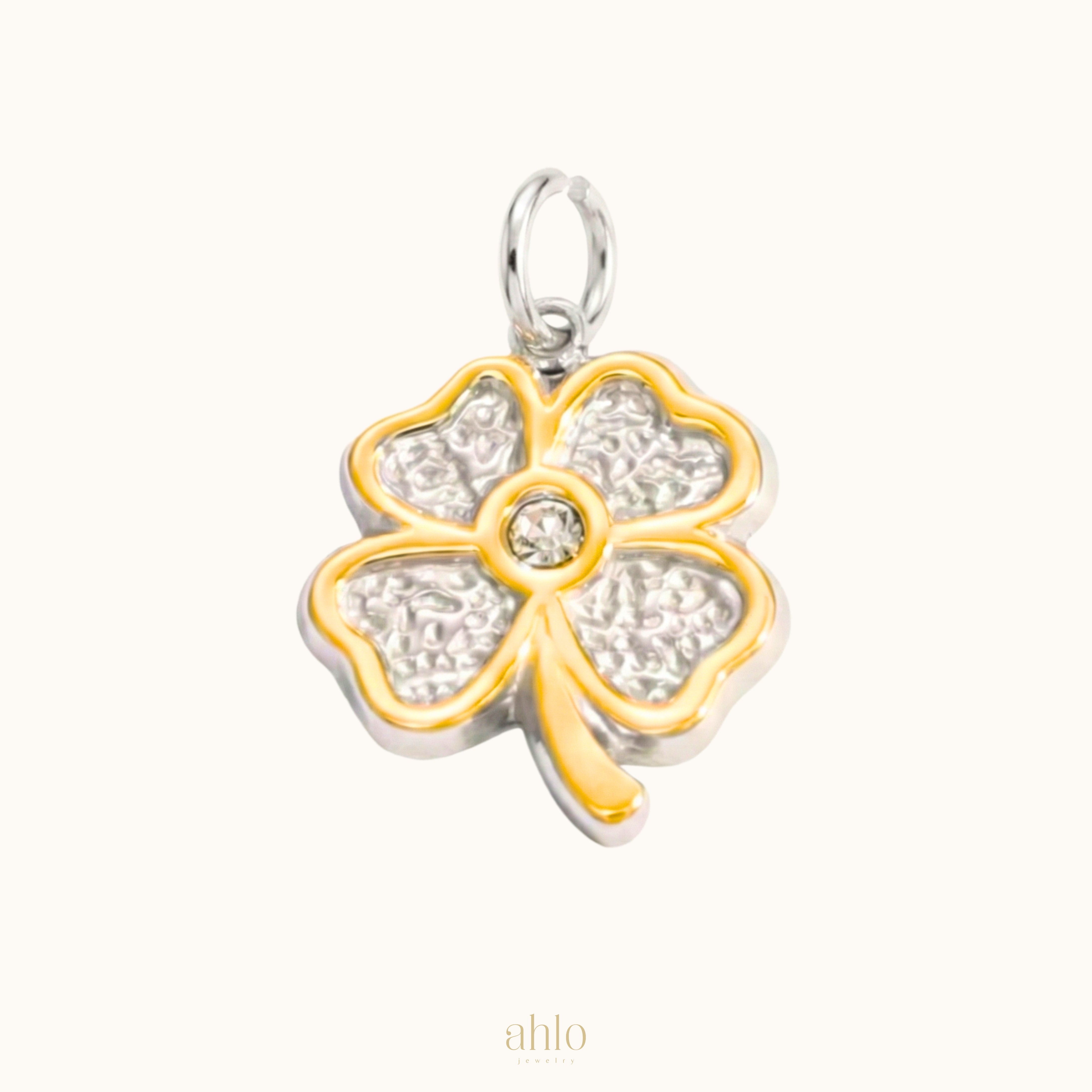 Clover Aura Charm N114