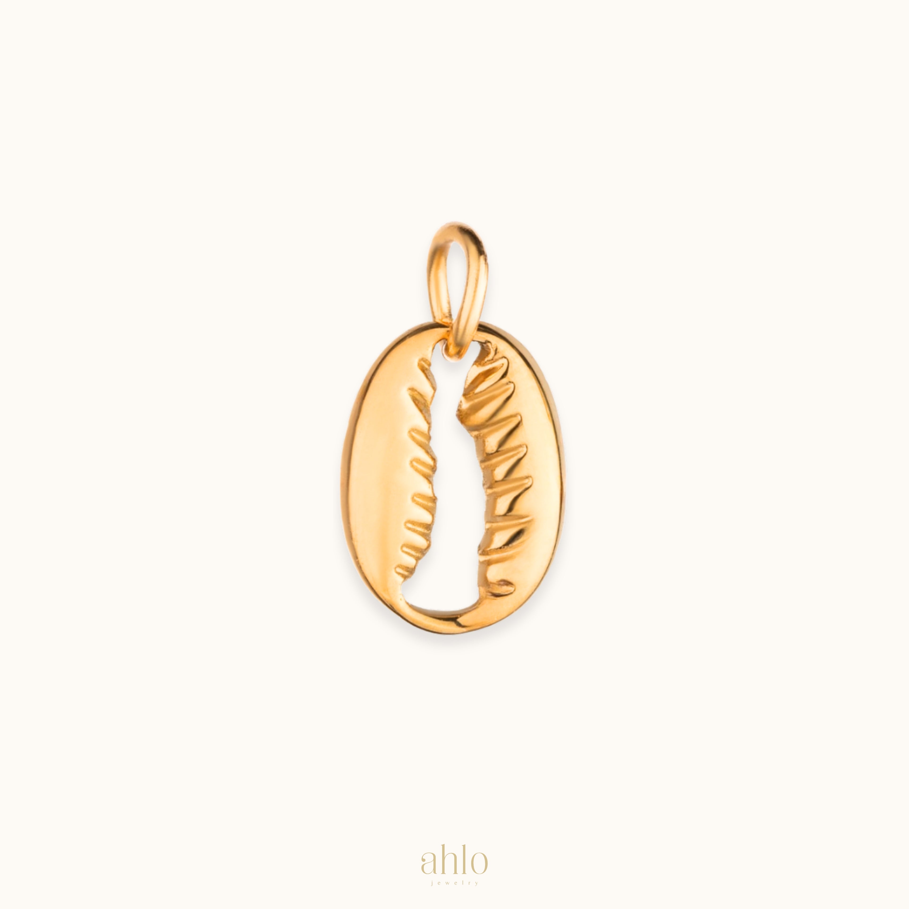 Mini Conch Charm n24