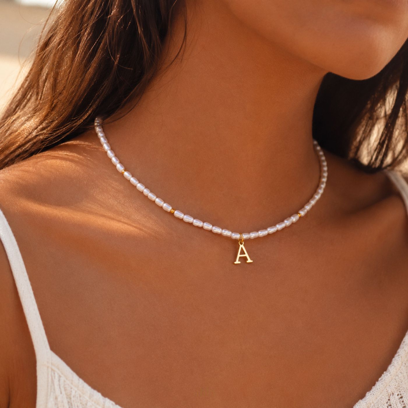 Gold Touch Pearl Necklace