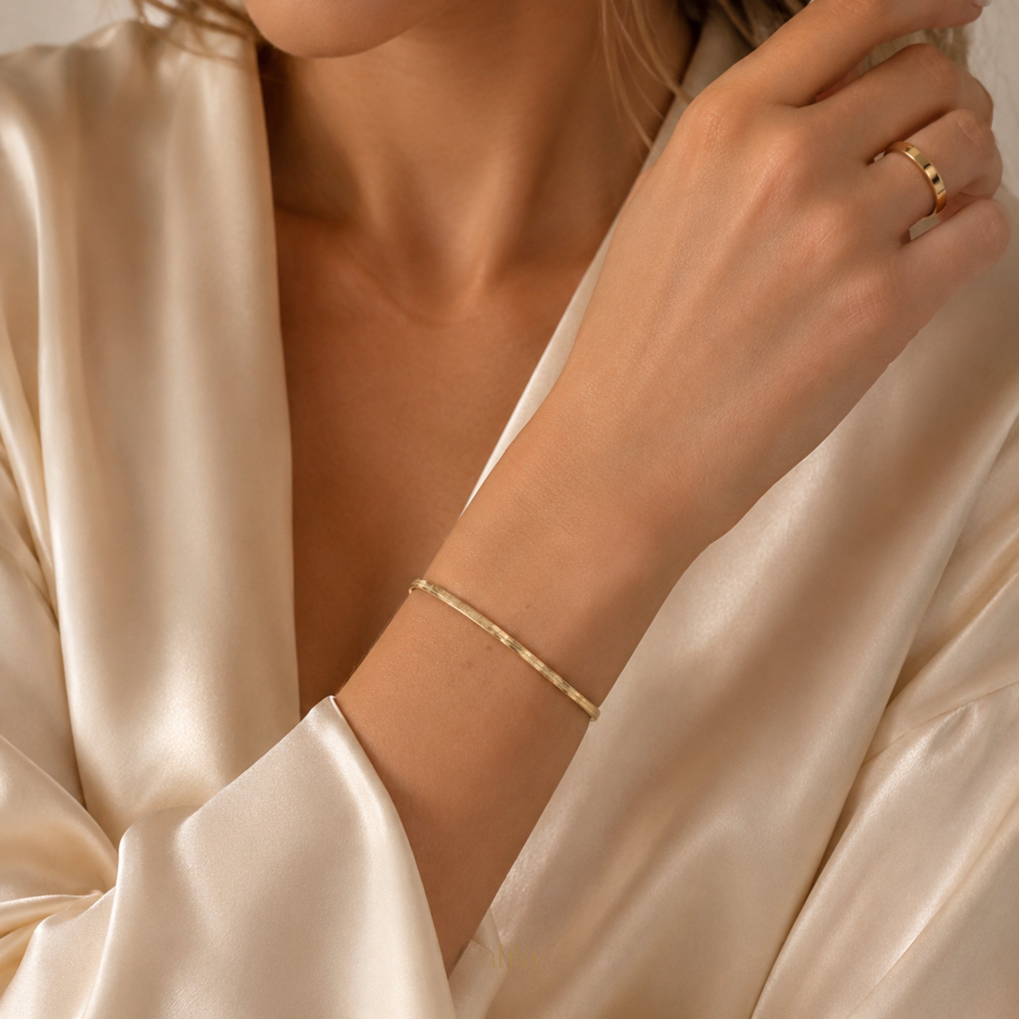 Essential Herringbone Bracelet