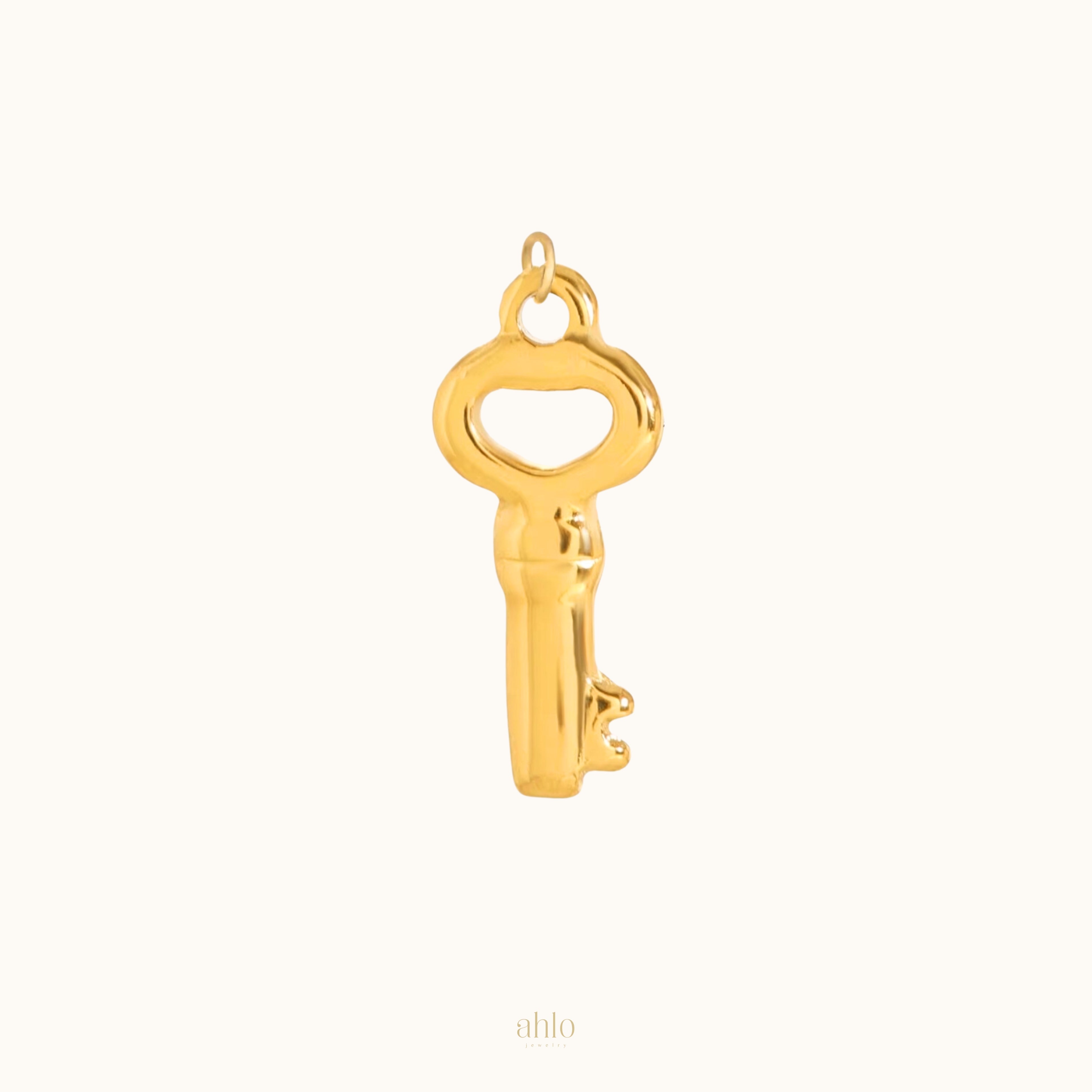 Golden Key Charm n48
